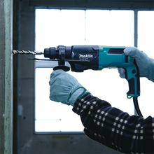 Load image into Gallery viewer, Makita MT Rotary Hammer 22mm 701W

